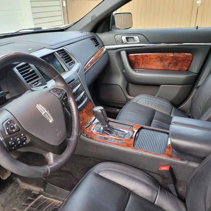 2016 Lincoln MKS - Image 6 of 14