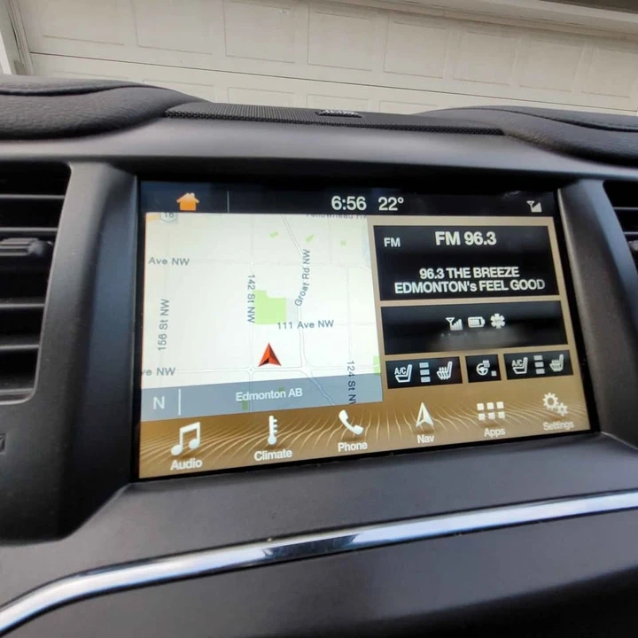 2016 Lincoln MKS - Image 10 of 14