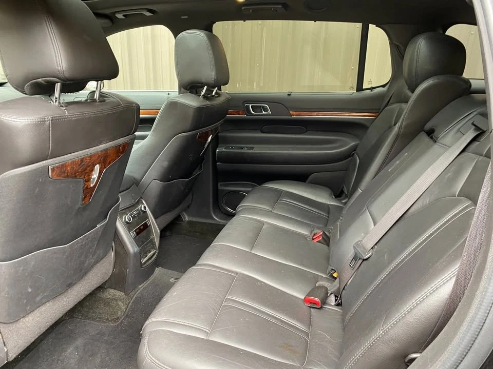 2016 Lincoln MKT - Image 6 of 9