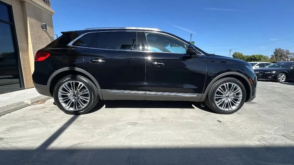 2016 Lincoln MKX - Image 11 of 18