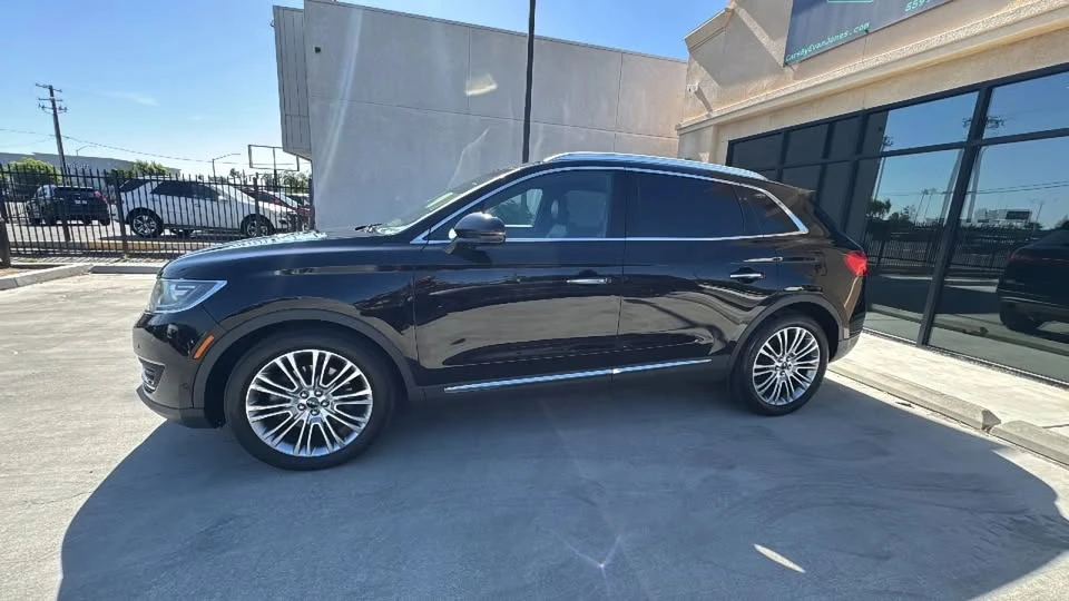 2016 Lincoln MKX - Image 4 of 18