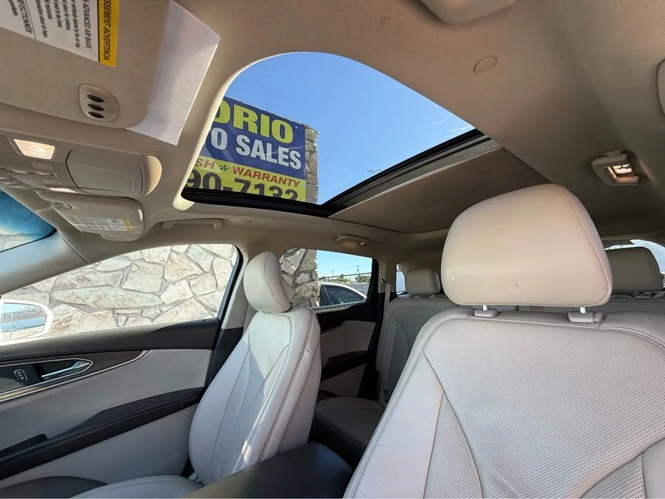 2016 Lincoln MKX - Image 11 of 12