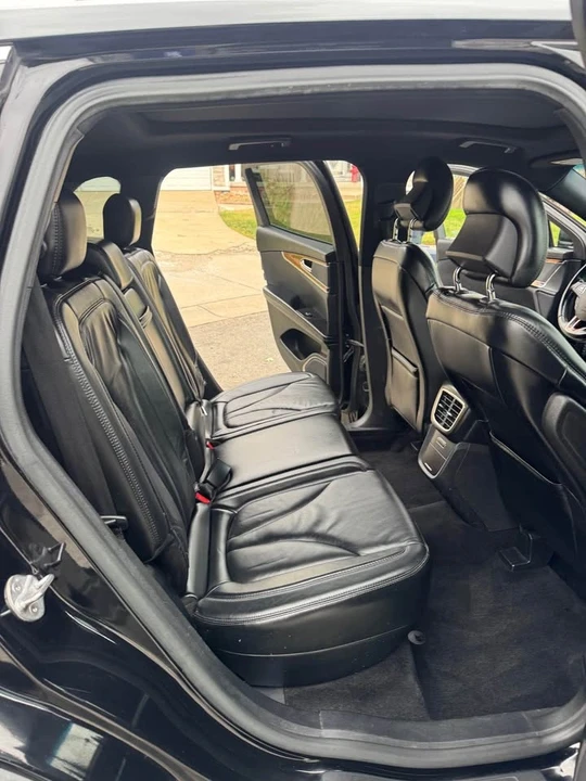 2016 Lincoln MKX - Image 12 of 15