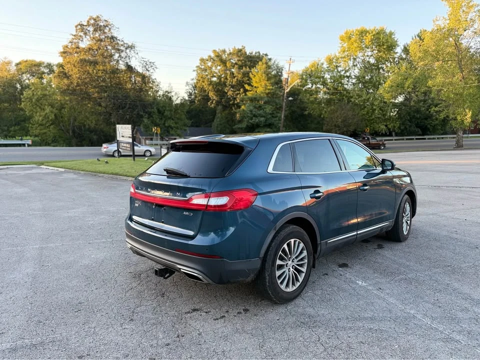 2016 Lincoln MKX - Image 4 of 10