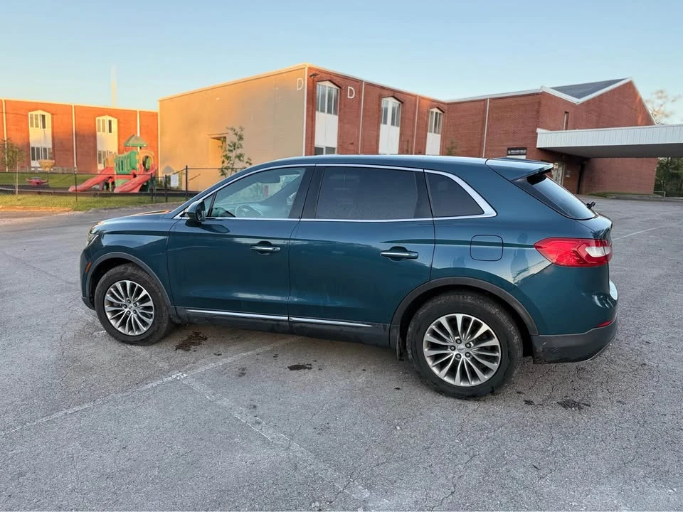 2016 Lincoln MKX - Image 7 of 10