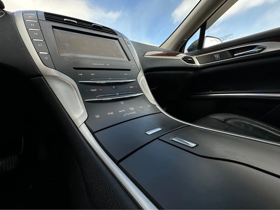 2016 Lincoln MKZ - Image 19 of 19