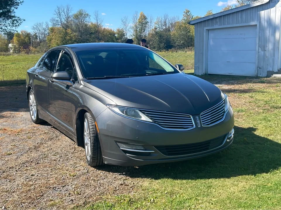 2016 Lincoln MKZ - Image 2 of 6