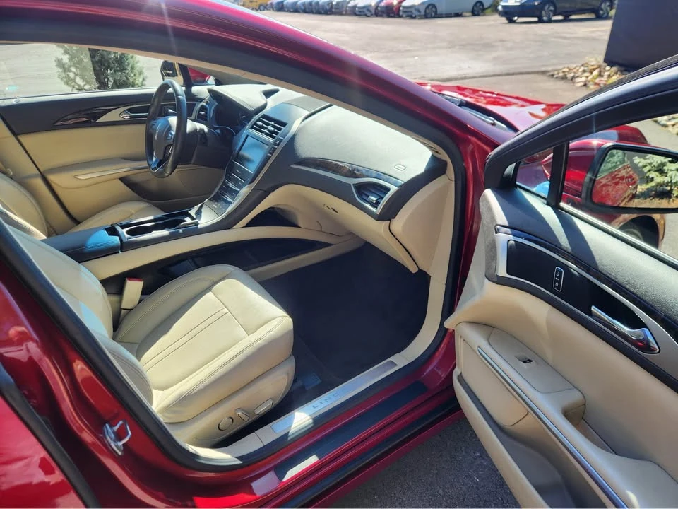 2016 Lincoln MKZ - Image 12 of 20