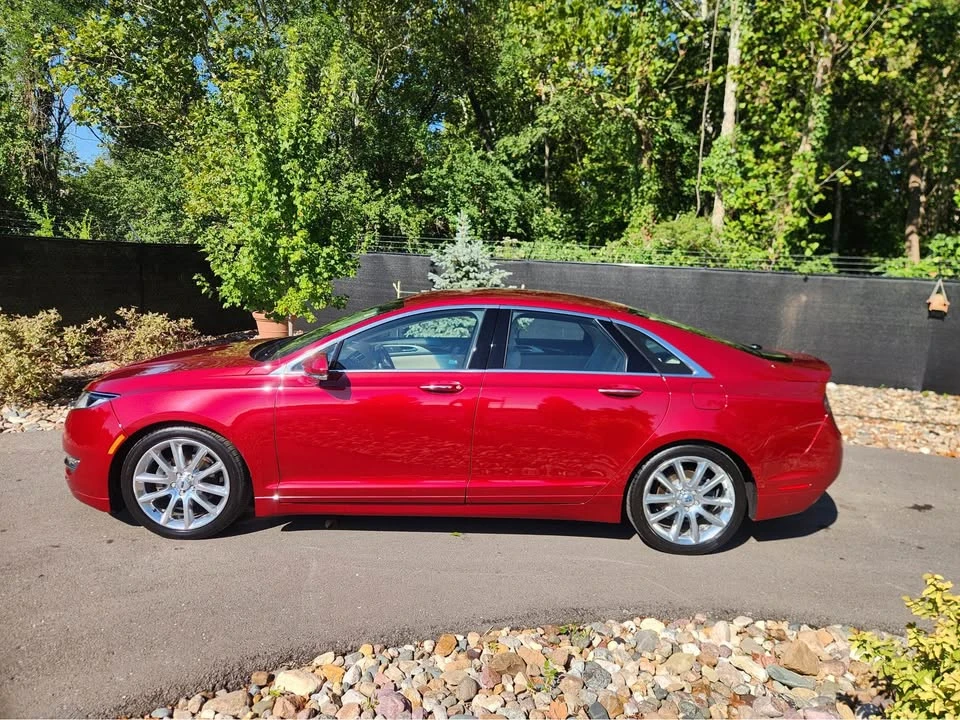 2016 Lincoln MKZ - Image 2 of 20