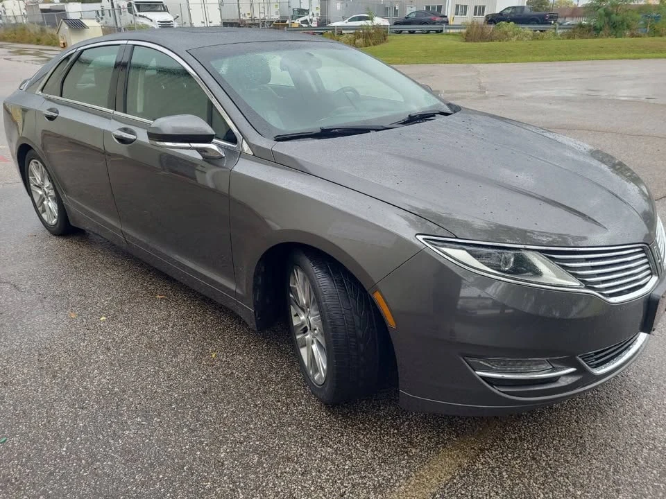 2016 Lincoln MKZ - Image 4 of 12