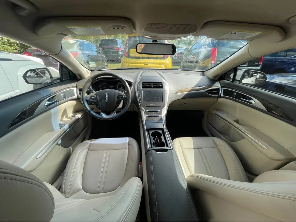 2016 Lincoln MKZ - Image 6 of 6