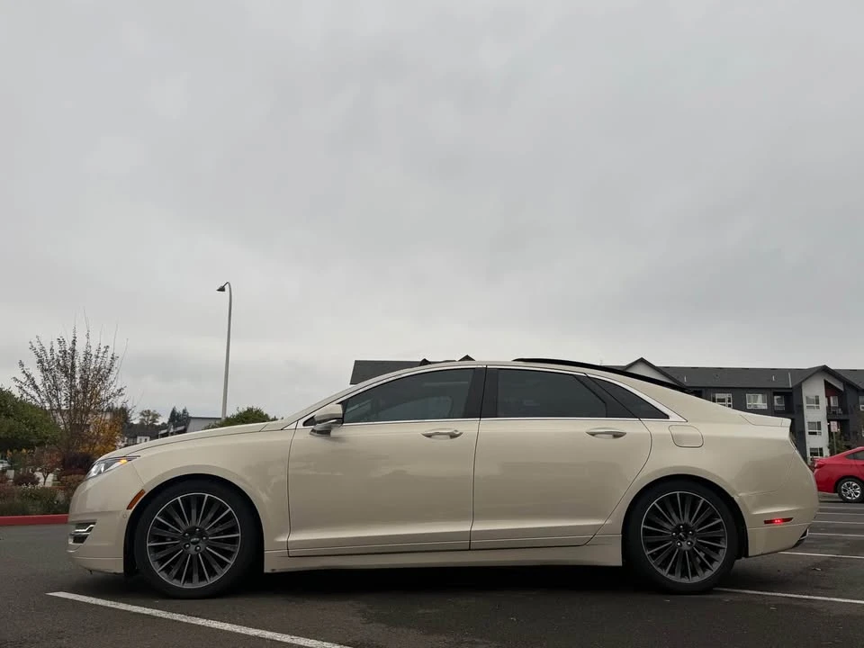 2016 Lincoln MKZ - Image 4 of 18