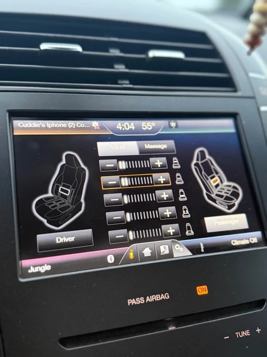 2016 Lincoln MKZ - Image 16 of 18