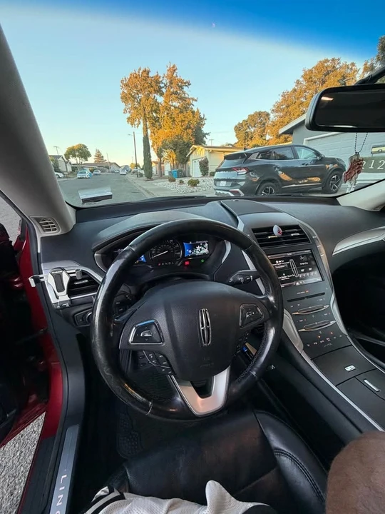 2016 Lincoln MKZ - Image 4 of 5