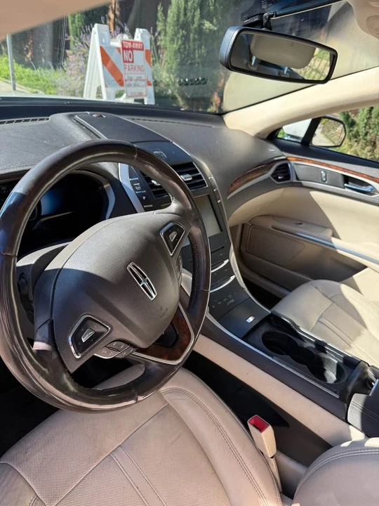 2016 Lincoln MKZ - Image 4 of 6