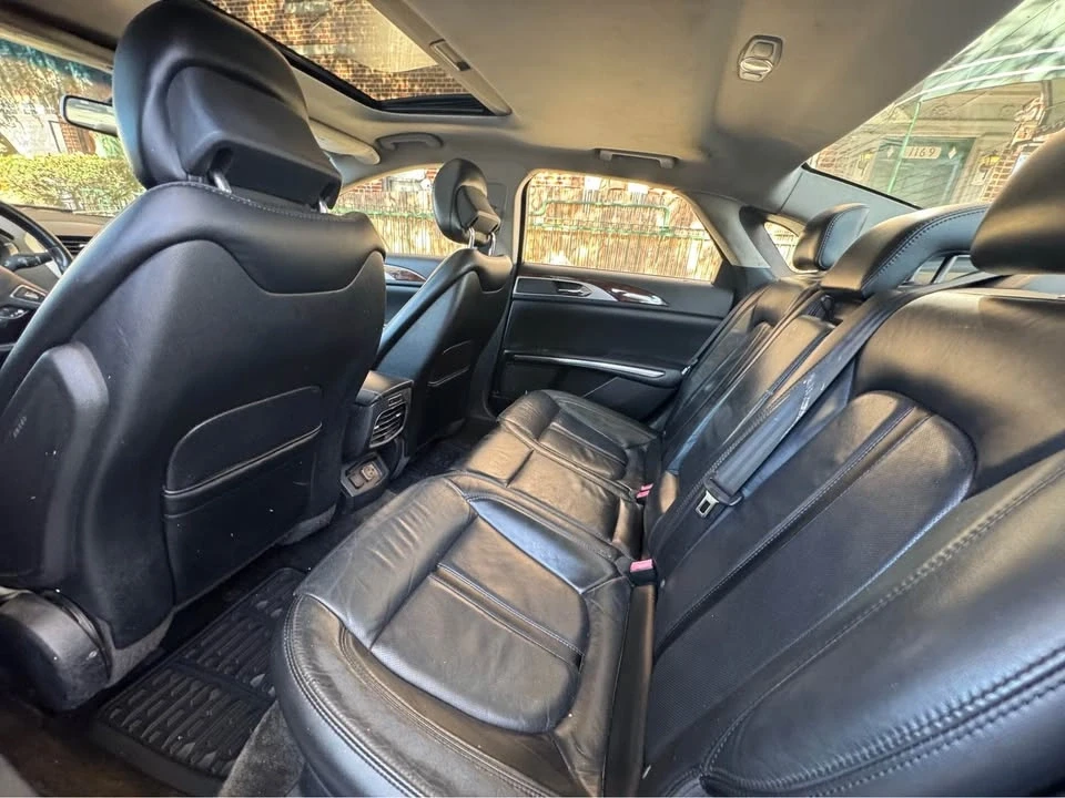 2016 Lincoln MKZ - Image 8 of 12