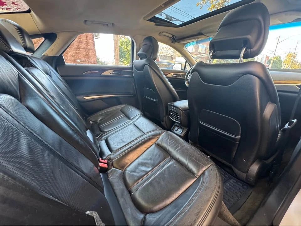 2016 Lincoln MKZ - Image 9 of 12