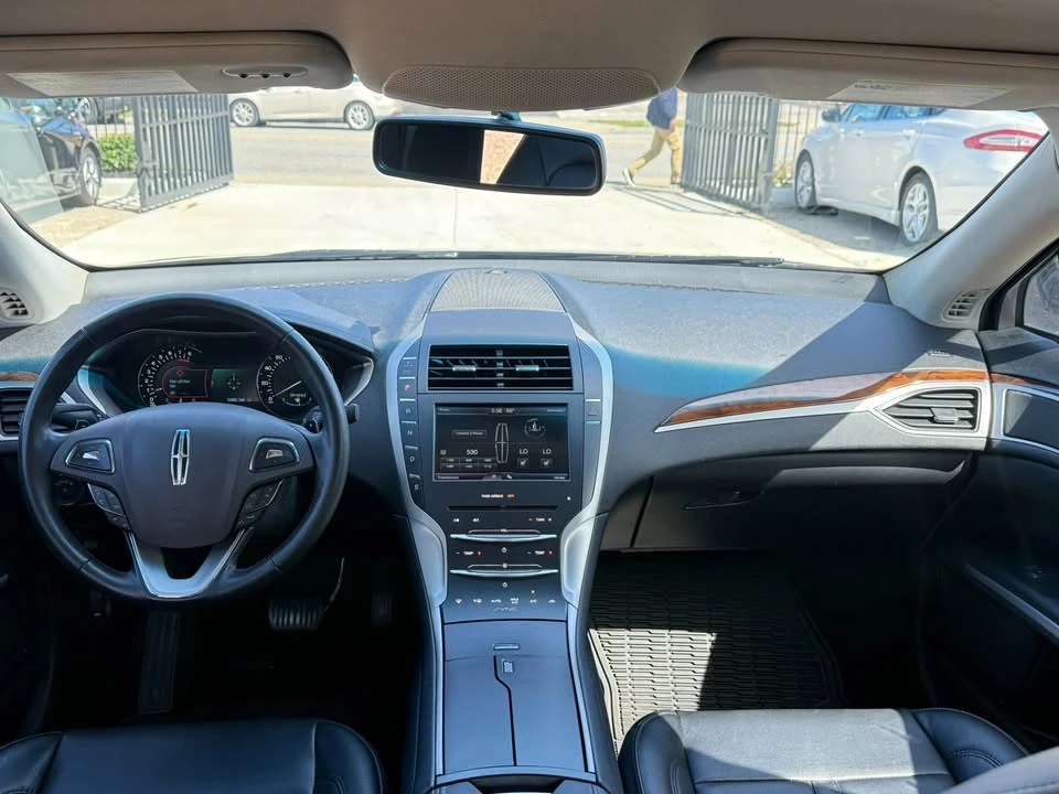 2016 Lincoln MKZ - Image 9 of 18