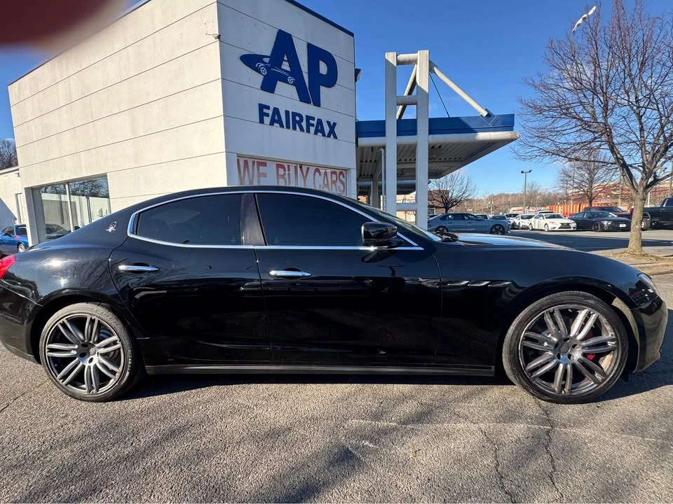 2016 Maserati Ghibli 3rd Gen - Image 2 of 9