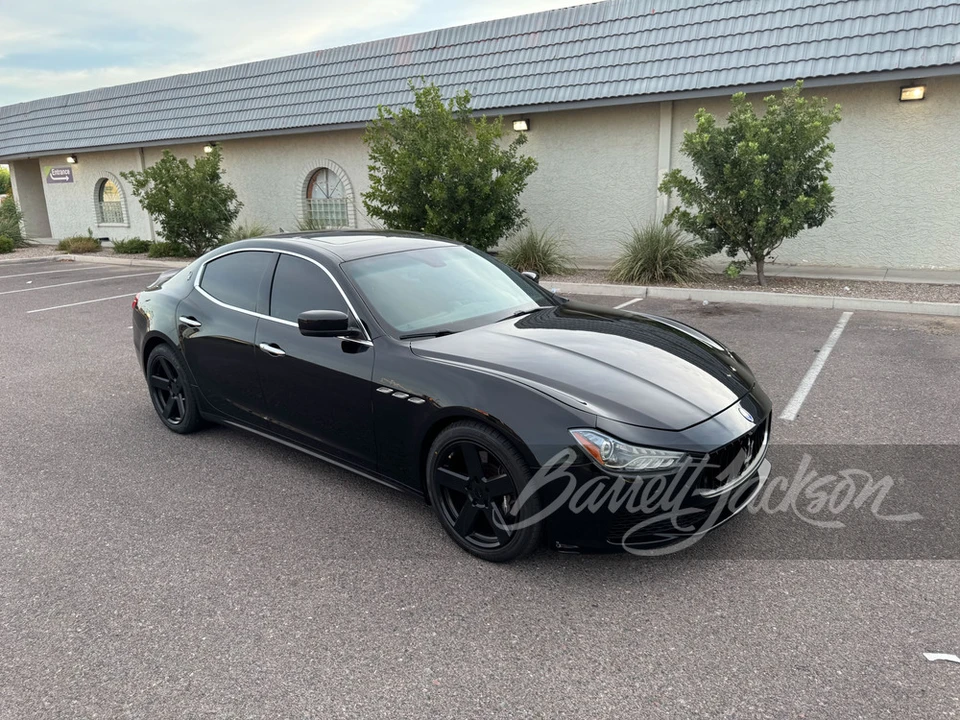 2016 Maserati Ghibli 3rd Gen - Image 14 of 18