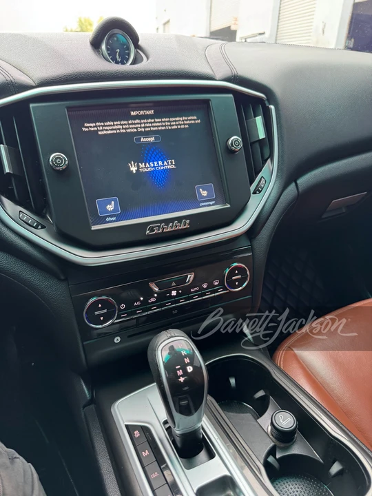 2016 Maserati Ghibli 3rd Gen - Image 7 of 18