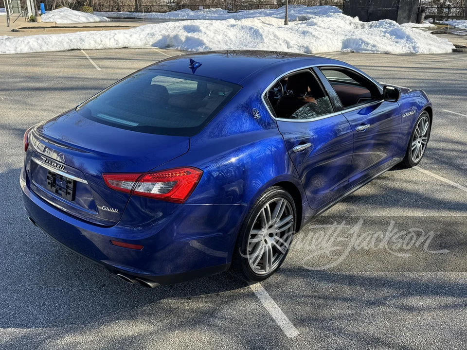 2016 Maserati Ghibli 3rd Gen - Image 2 of 11