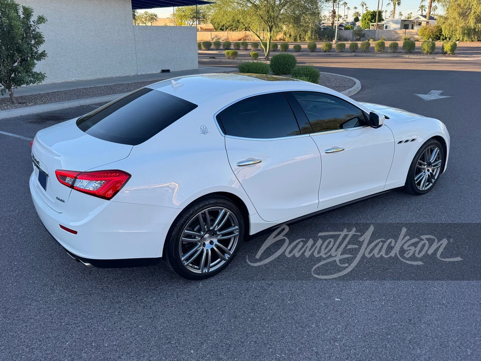 2016 Maserati Ghibli 3rd Gen - Image 2 of 14