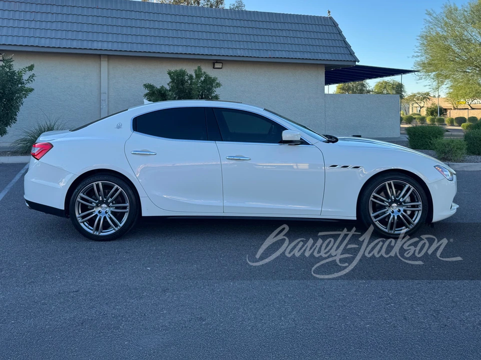 2016 Maserati Ghibli 3rd Gen - Image 5 of 14