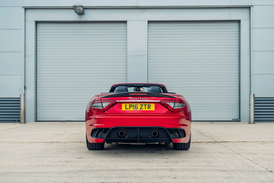 2016 Maserati GranTurismo MC Stradale - Image 4 of 31