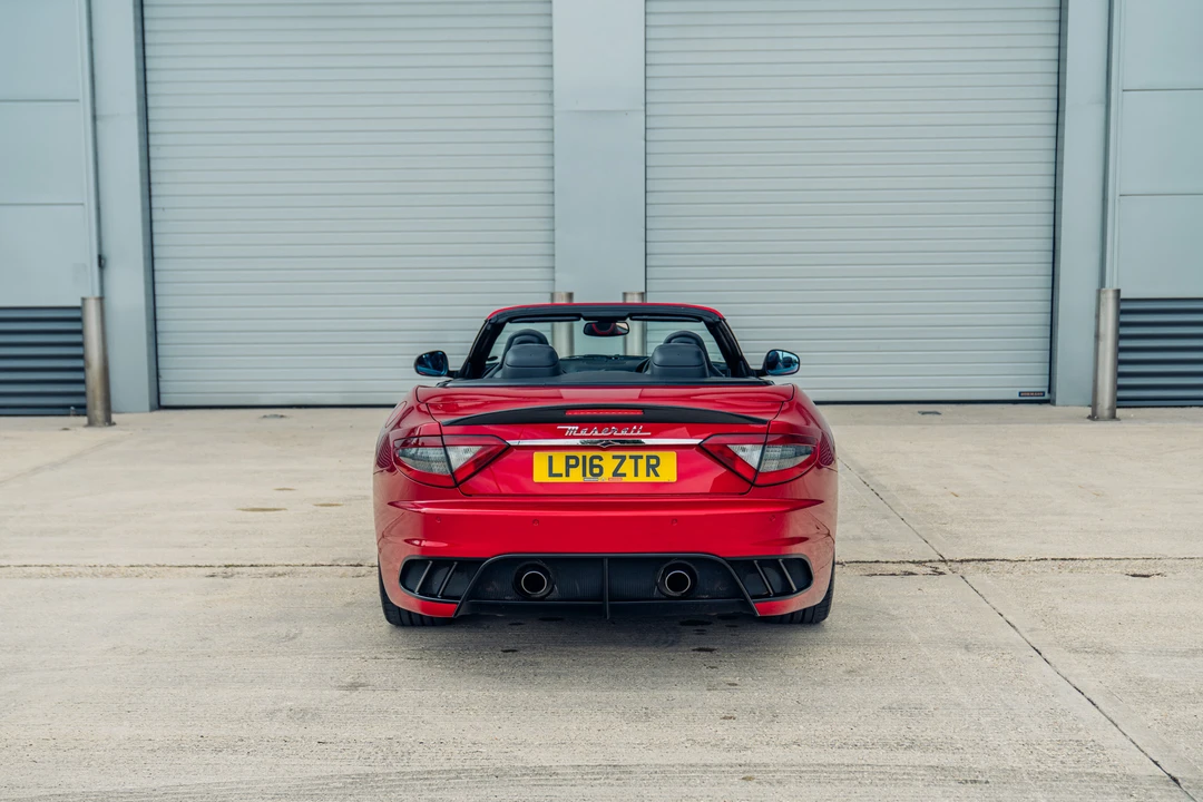 2016 Maserati GranTurismo MC Stradale - Image 23 of 31