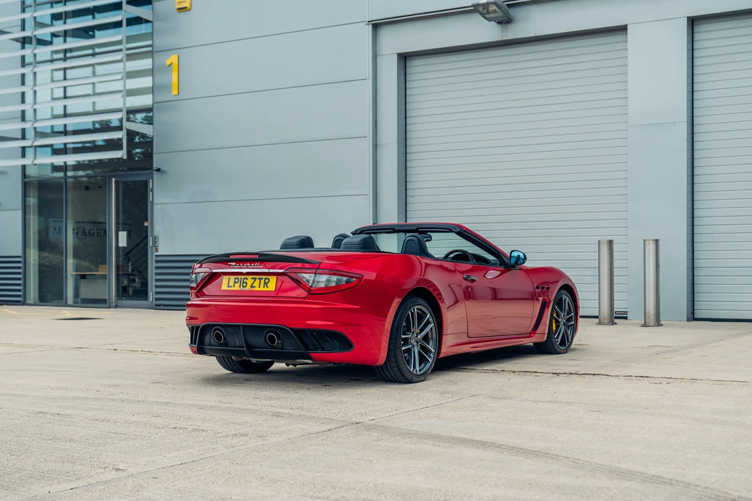 2016 Maserati GranTurismo MC Stradale - Image 24 of 31