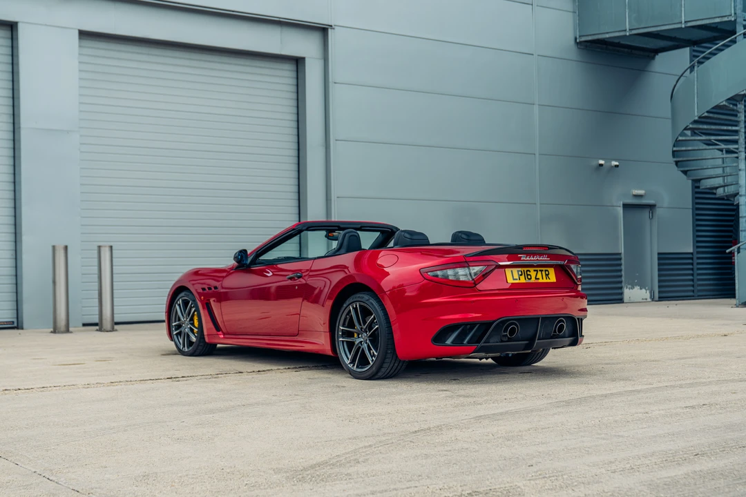 2016 Maserati GranTurismo MC Stradale - Image 25 of 31