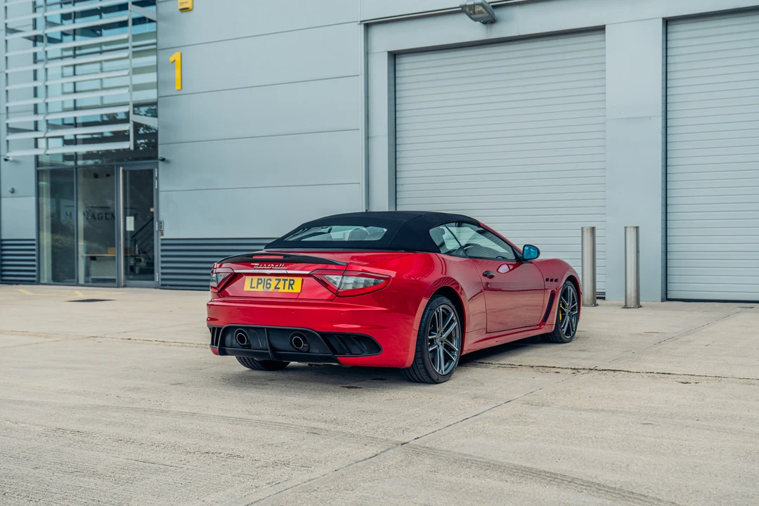 2016 Maserati GranTurismo MC Stradale - Image 27 of 31