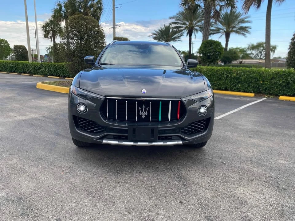2016 Maserati Levante - Image 2 of 8
