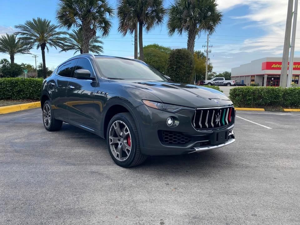 2016 Maserati Levante - Image 3 of 8