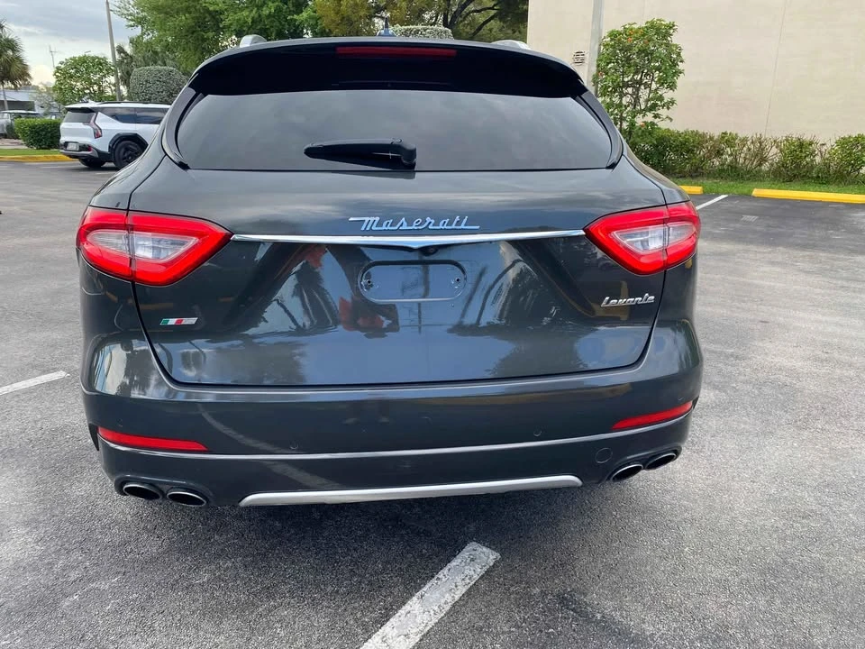 2016 Maserati Levante - Image 5 of 8