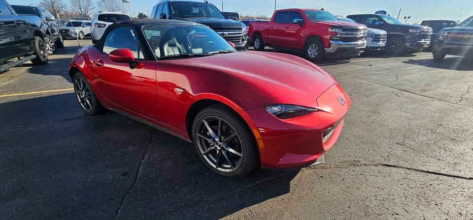 2016 Mazda ND MX-5 Miata - Image 5 of 10