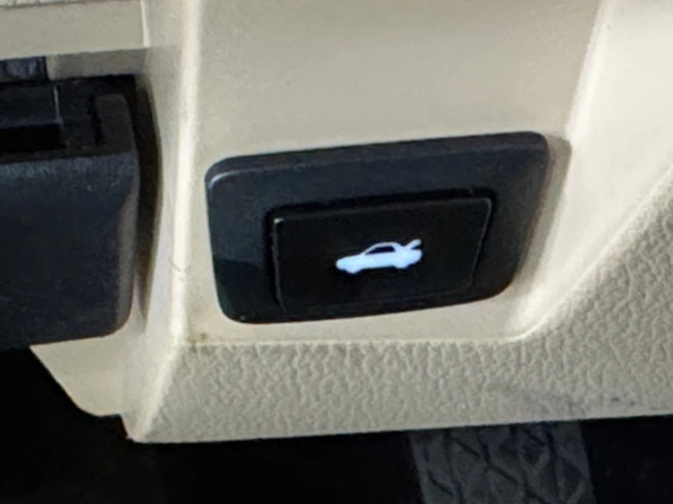 2016 Mazda MX-5 - Image 12 of 31