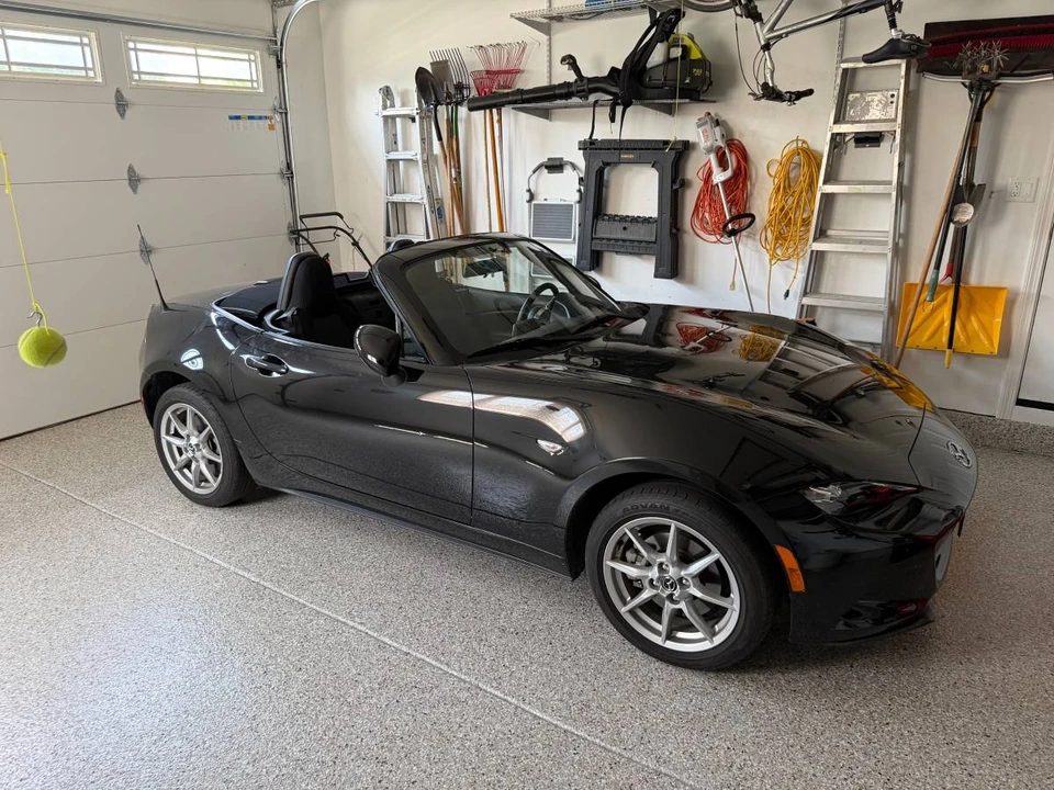 2016 Mazda ND MX-5 Miata - Image 9 of 10