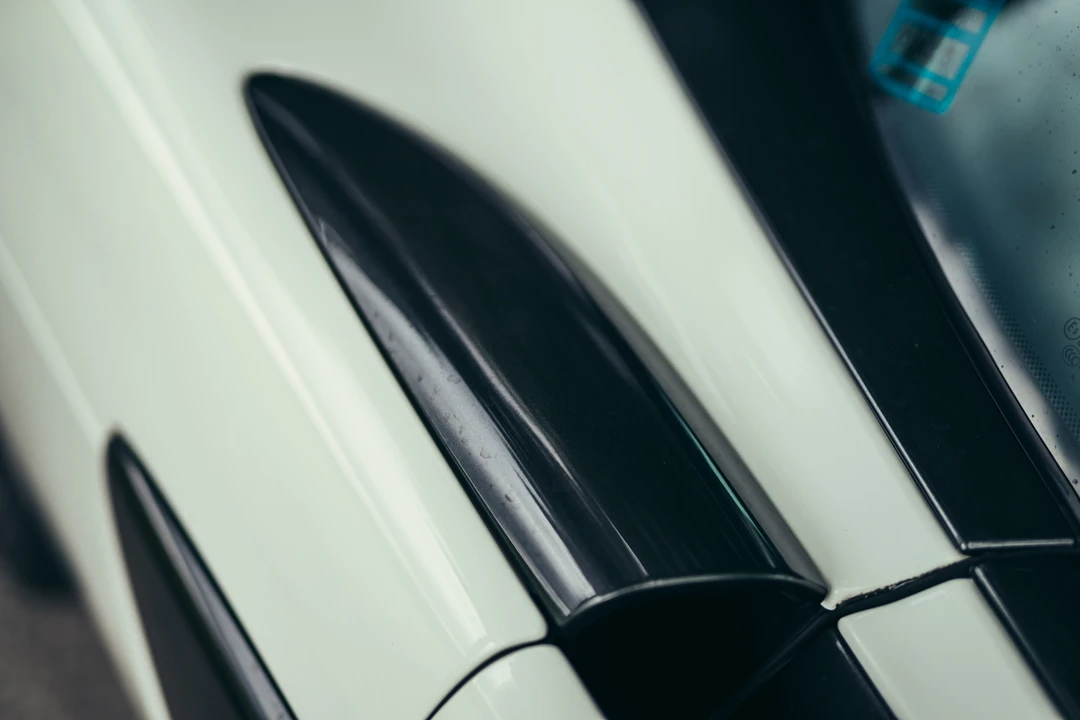 2016 McLaren 570S - Image 30 of 31
