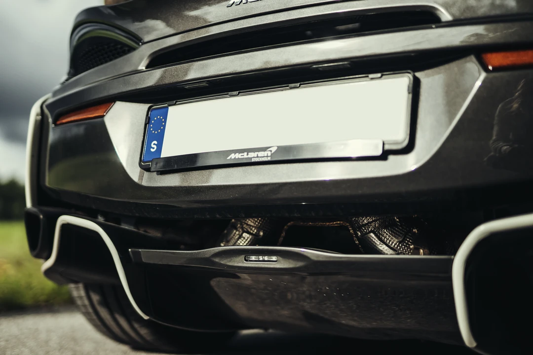 2016 McLaren 570S - Image 15 of 31
