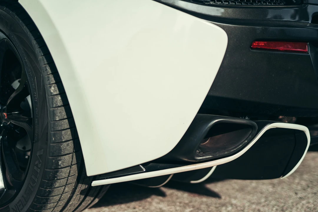 2016 McLaren 570S - Image 23 of 31