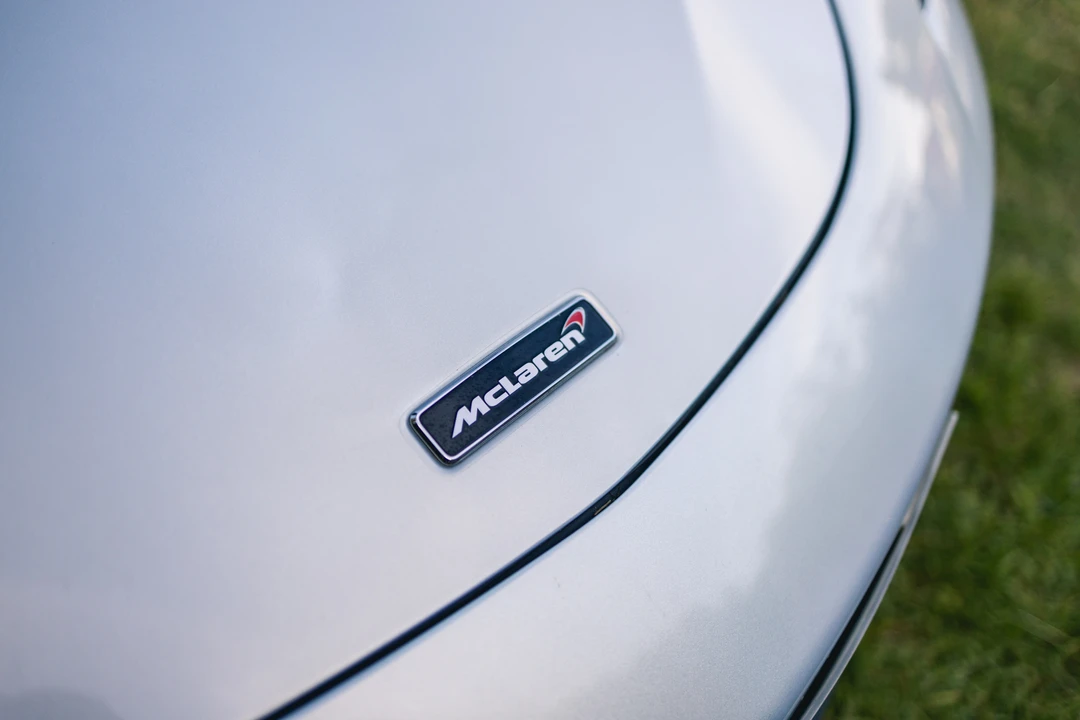 2016 McLaren 570S - Image 17 of 31