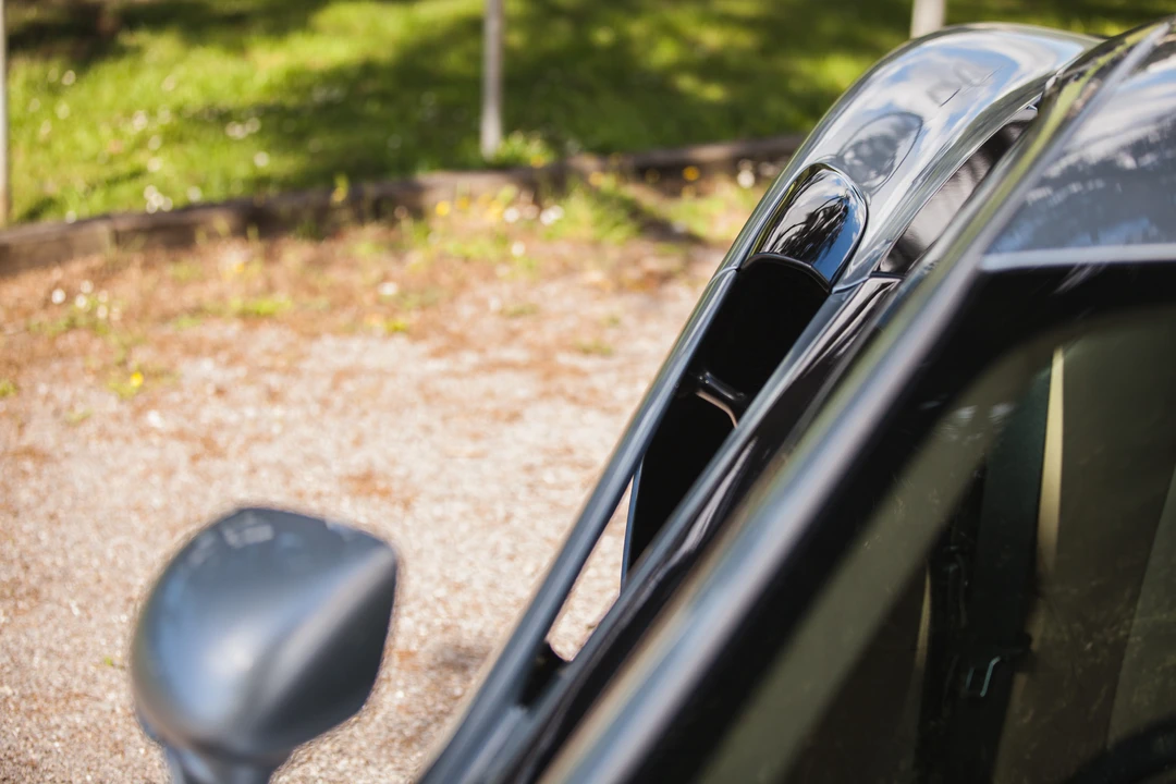 2016 McLaren 570S - Image 20 of 31