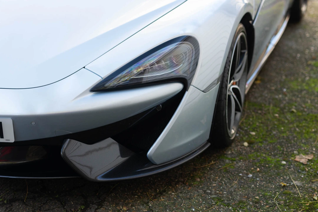 2016 McLaren 570S - Image 24 of 31