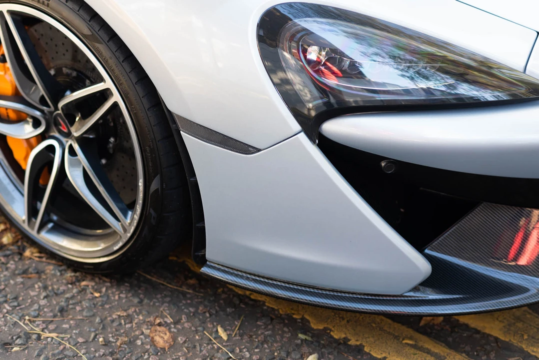2016 McLaren 570S - Image 29 of 31