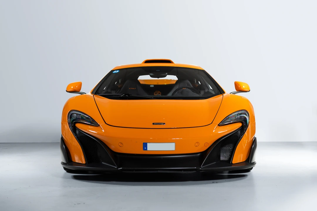 2016 McLaren 675LT Coupe - Image 12 of 31
