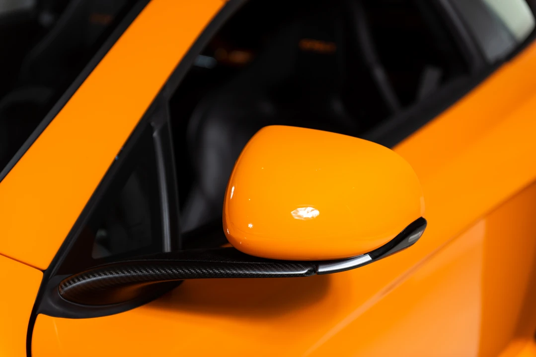 2016 McLaren 675LT Coupe - Image 23 of 31