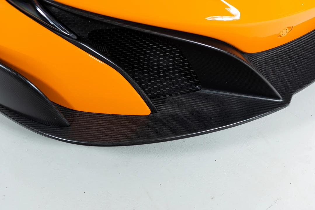 2016 McLaren 675LT Coupe - Image 17 of 31