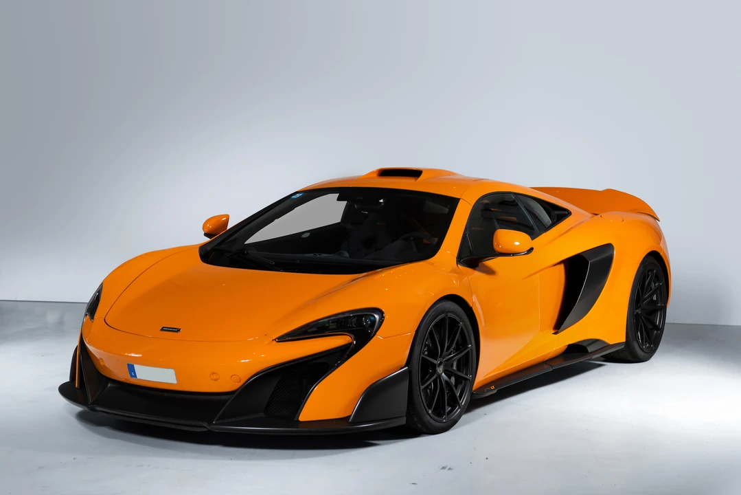 2016 McLaren 675LT Coupe - Image 4 of 31
